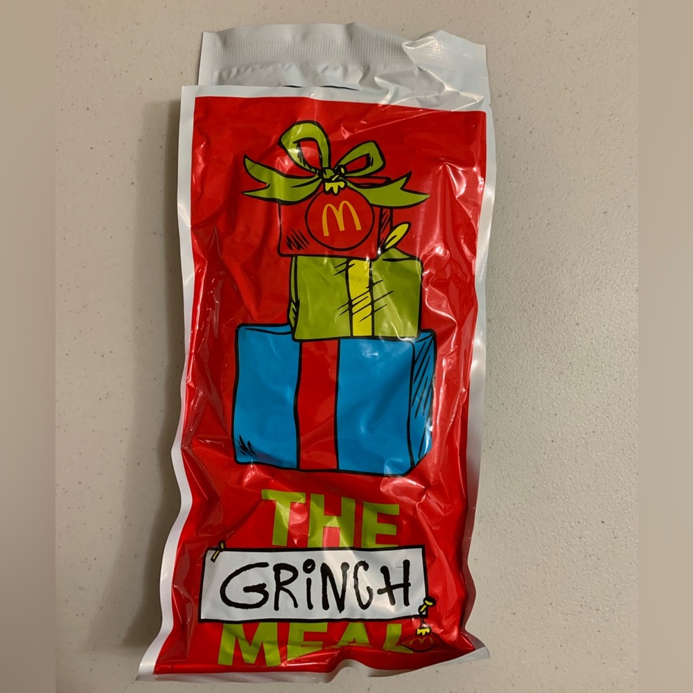 McDonald’s Yellow Grinch Socks New Cindy Lou Max Just Opened Package To Confirm